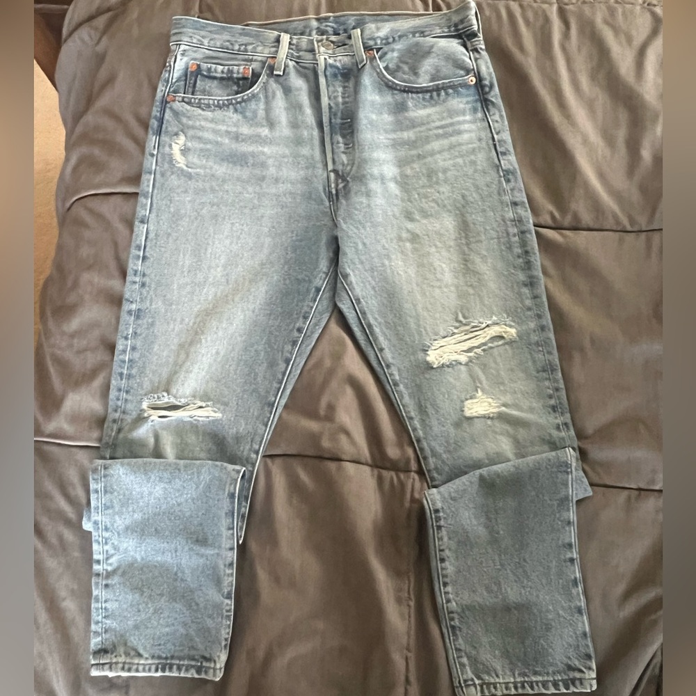 Womens Levi Jeans